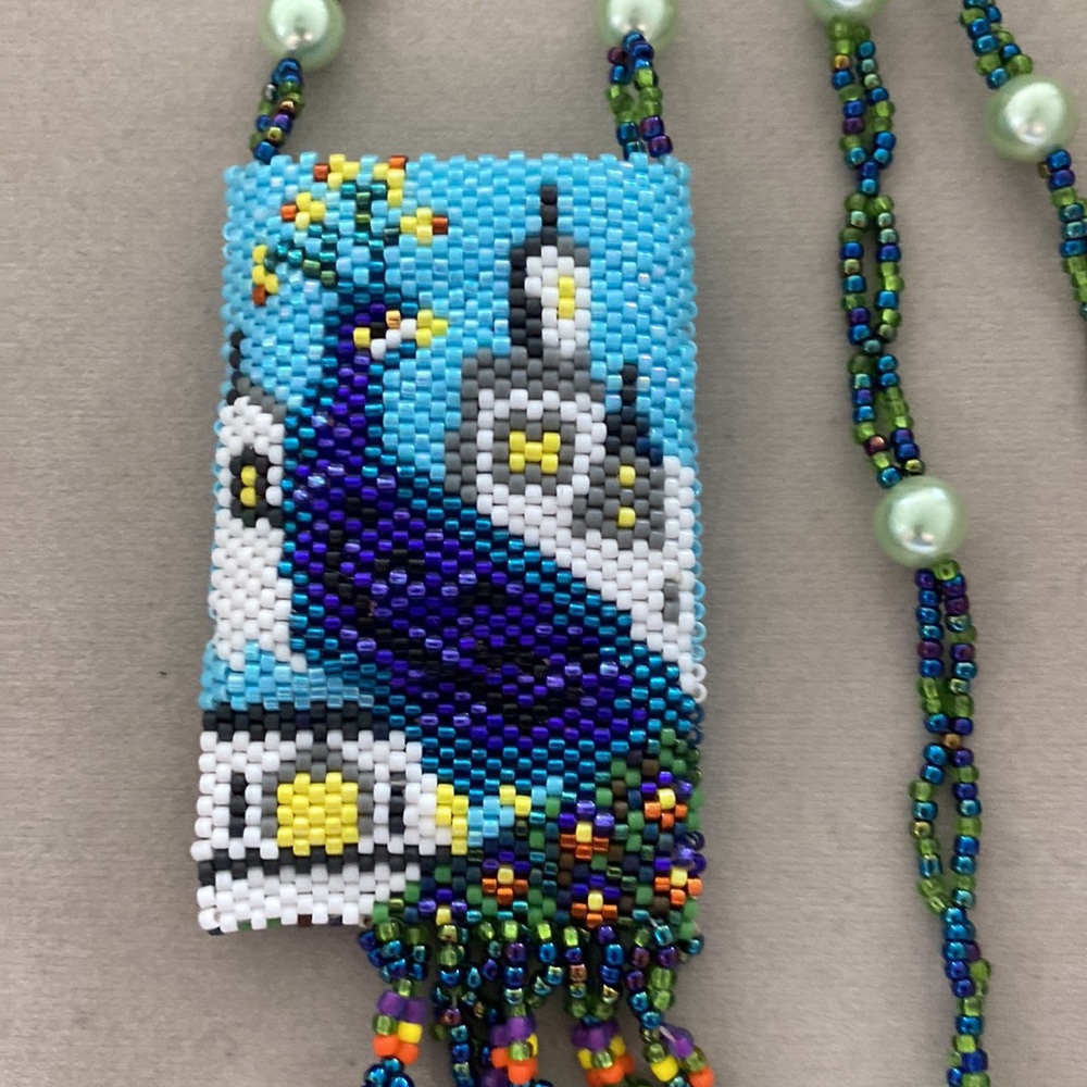 Native Handed Beaded Pouch - Picture 2 of 3